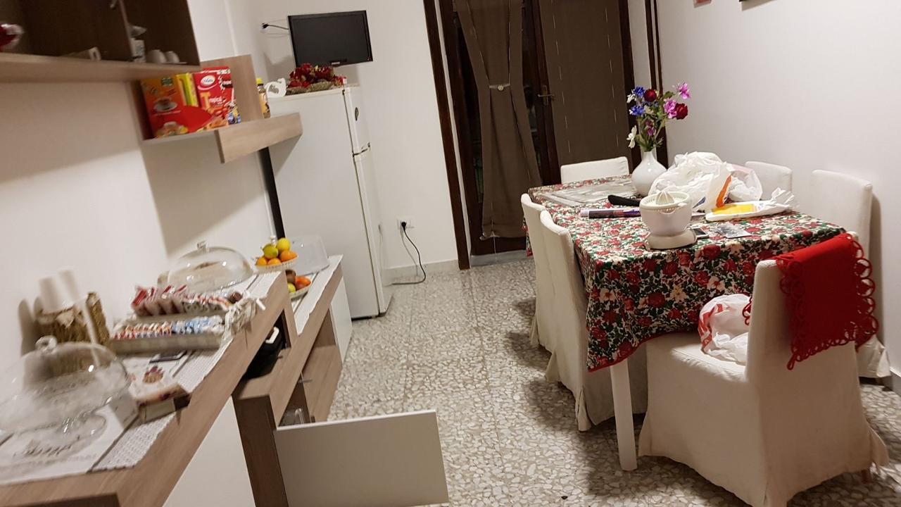 B & B Leti Battipaglia Ngoại thất bức ảnh