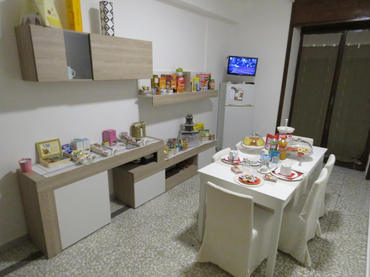 B & B Leti Battipaglia Ngoại thất bức ảnh