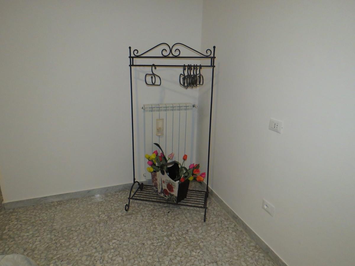 B & B Leti Battipaglia Ngoại thất bức ảnh